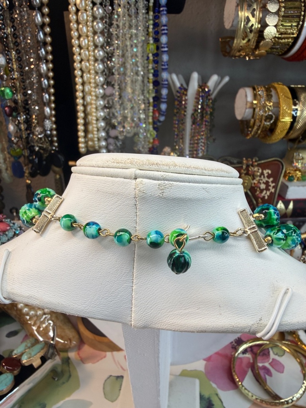 Vintage Hong Kong Green & Blue Swirl Double-Strand Beaded Necklace - Picture 4 of 6